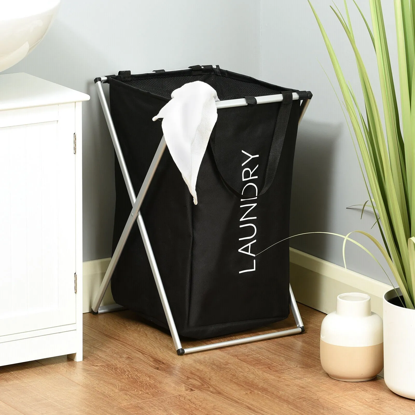 Collapsible Laundry Basket With Stand