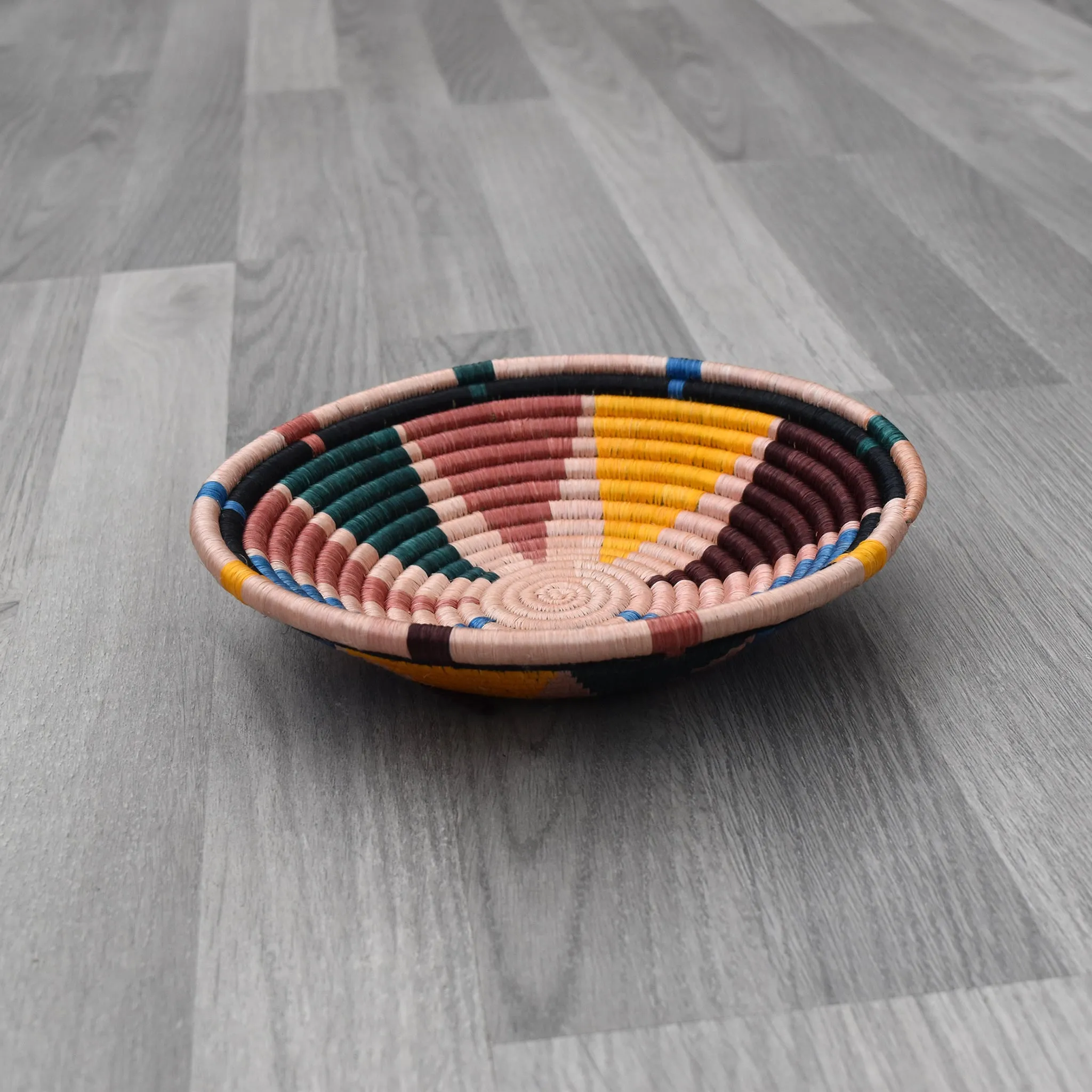 Rwandan basket - African wall basket - SM1