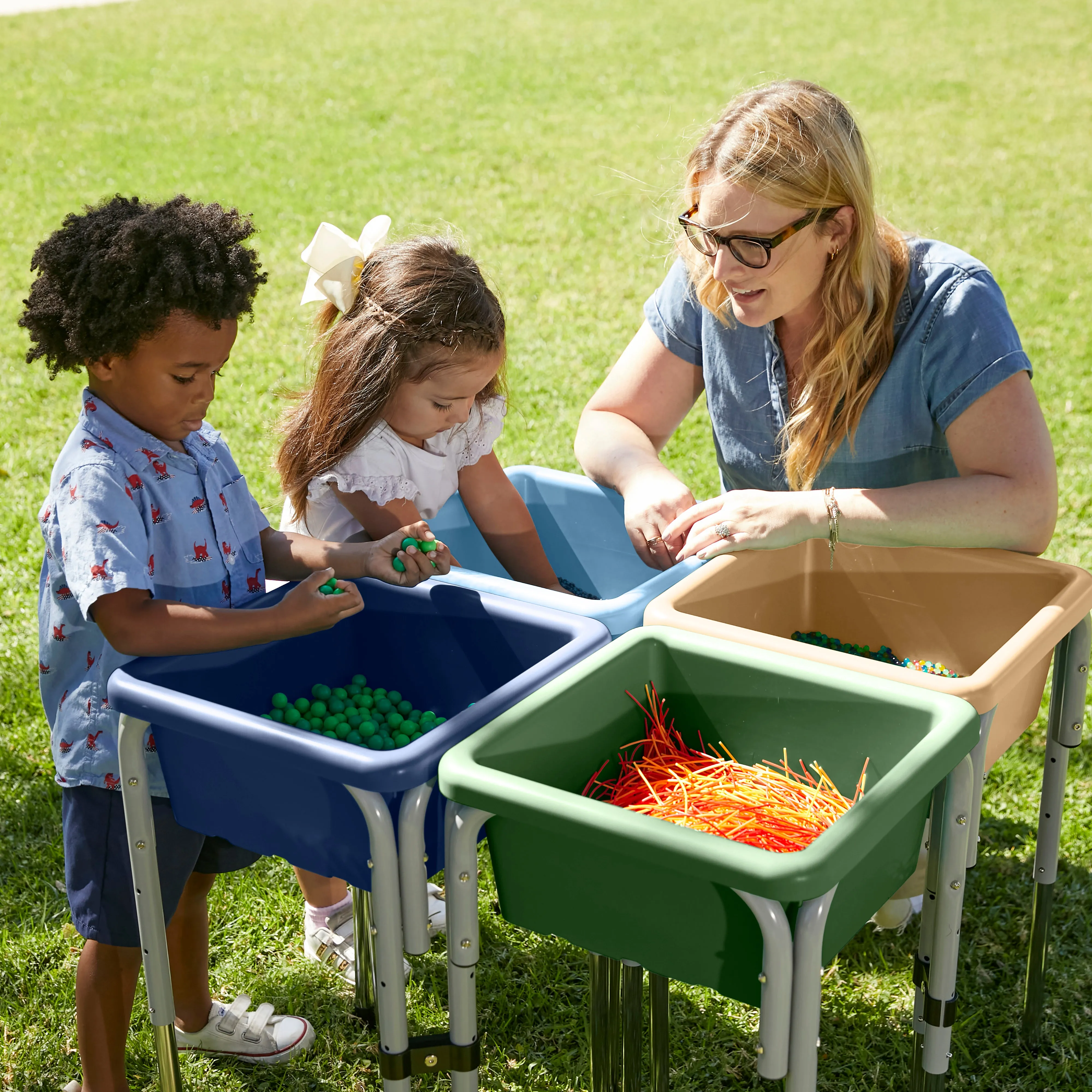 Square Bin with Lid, Storage Containers, 4-Pack